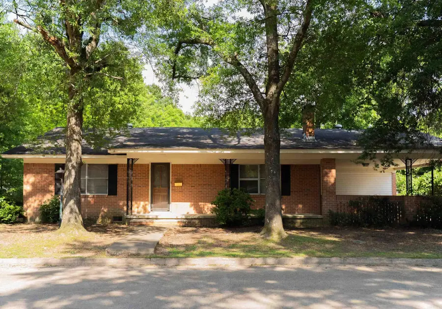 410 N 15th Street, Arkadelphia, AR 71923 - #2