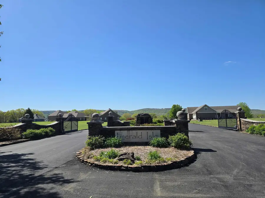 99 Emerald Ln, Greers Ferry, AR 72067 - #2