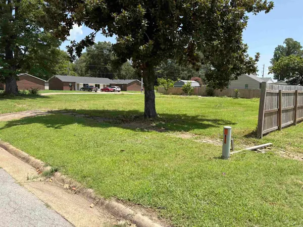814 Terry St, Wynne, AR 72396