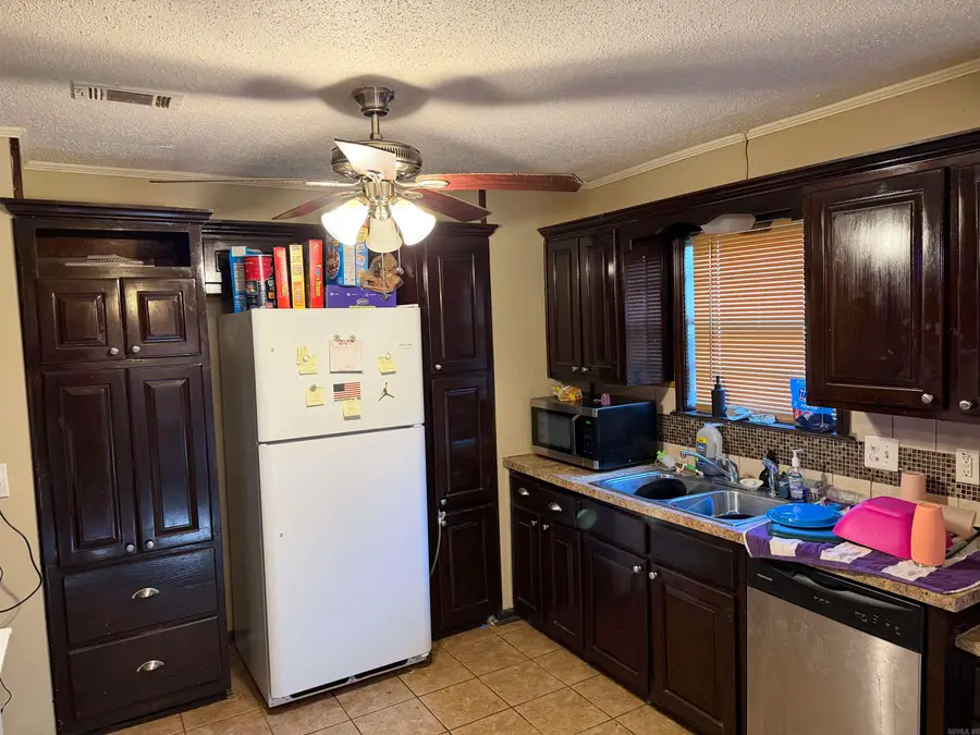 3002 S Taft, Pine Bluff, AR 71603 - #2