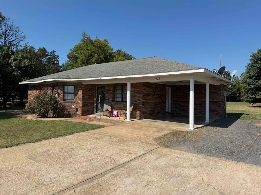 1203 N Charlyne Avenue, Brinkley, AR 72021 - #2