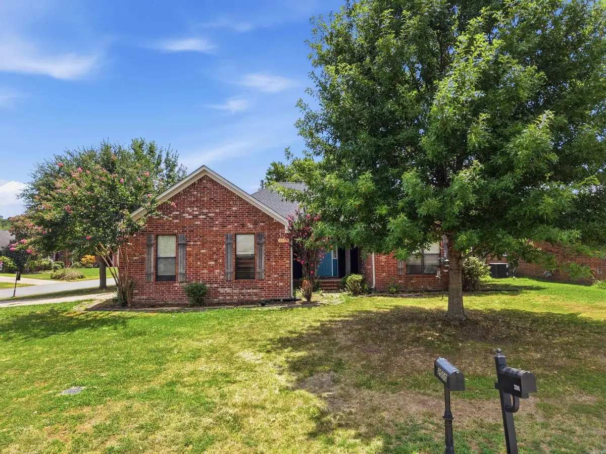 2505 Gladiola, Conway, AR 72034 - #1