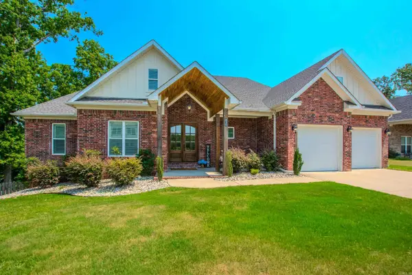 830 Grand Teton Drive, Benton, AR 72019