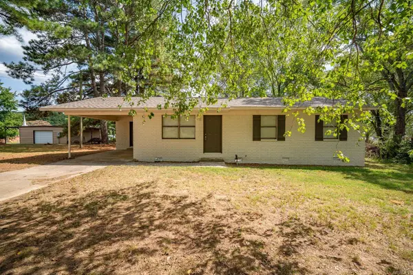 201 Church Ave, Rose Bud, AR 72137