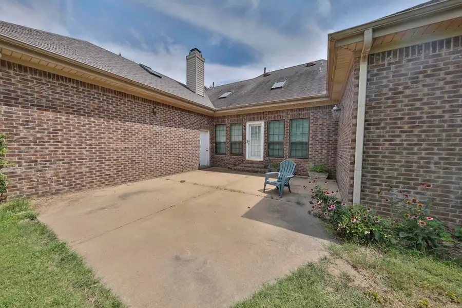 142 Neal Road, Marion, AR 72364 - #3