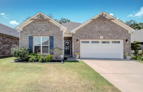 13 Hanna Loop, Maumelle, AR 72113