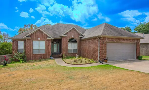 6901 Gap Point Circle, Sherwood, AR 72120