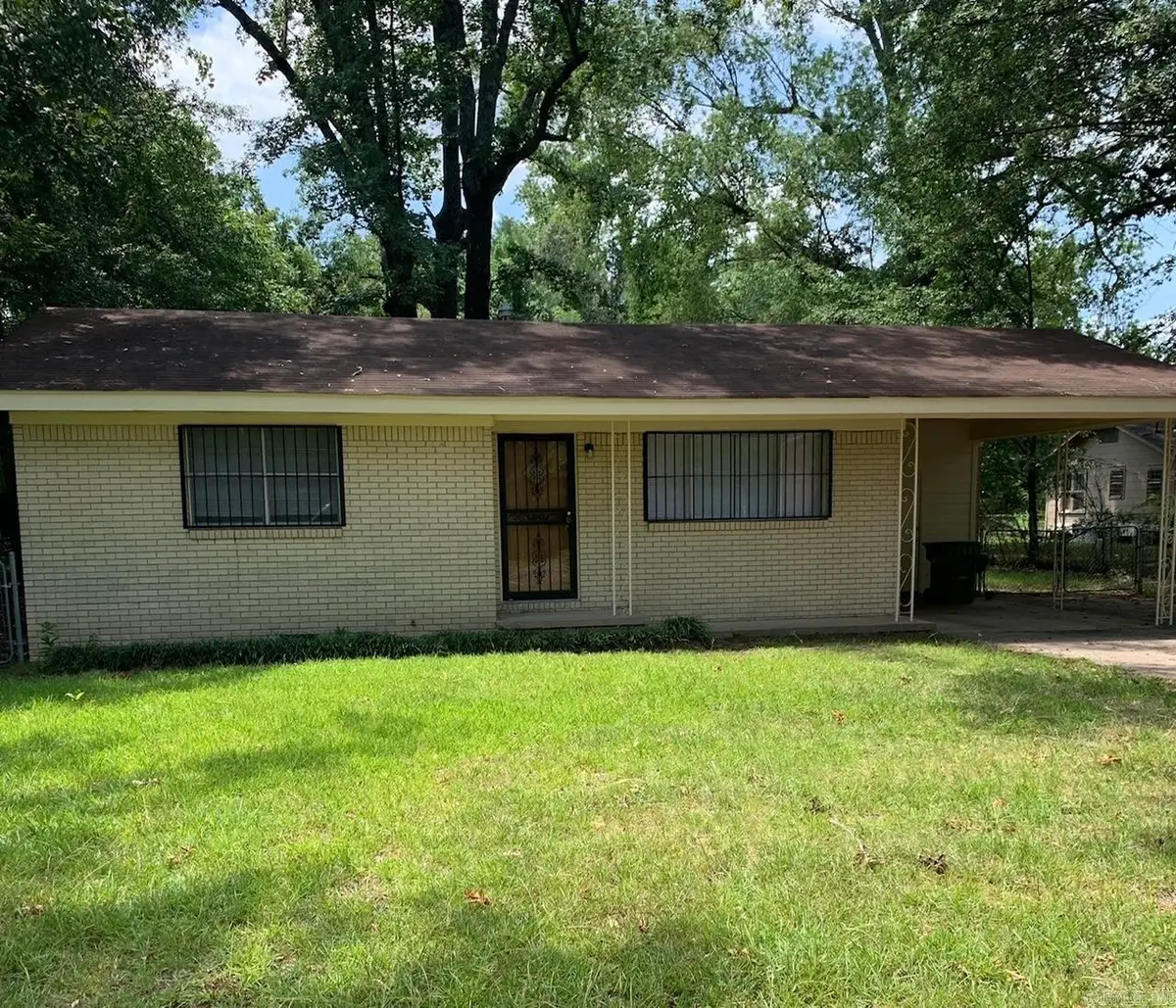 3804 W 25th Avenue, Pine Bluff, AR 71603 - #1