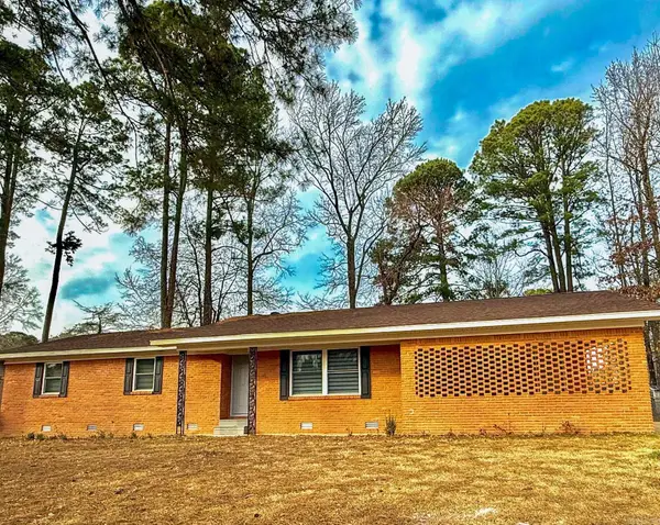 2818 Sylvia Street, Arkadelphia, AR 71923
