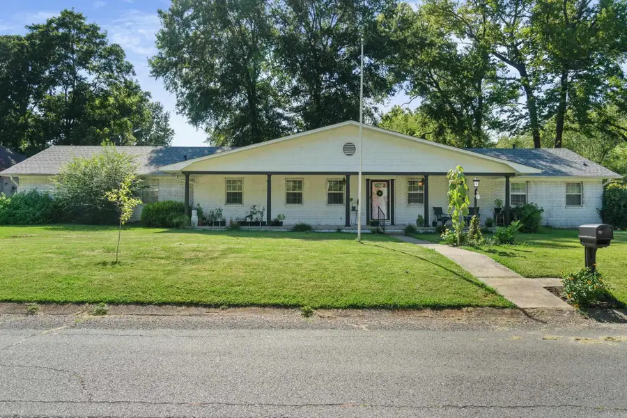 11 Deerwood Dr, Conway, AR 72034 - #2