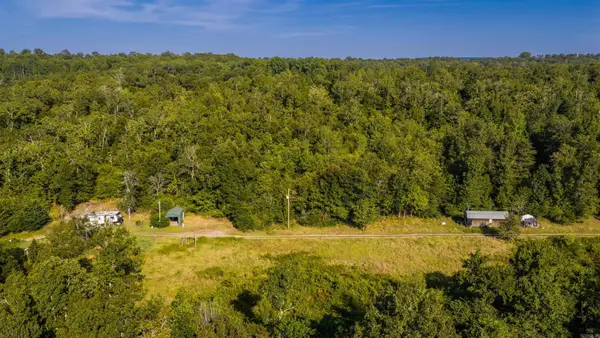 320 Moores Lake Road, Scotland, AR 72141