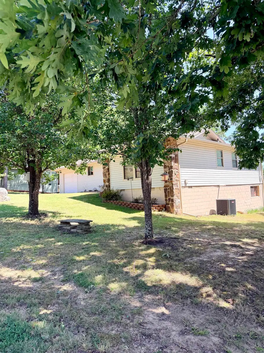 103 Woodcove Drive, Fairfield Bay, AR 72088 - #2