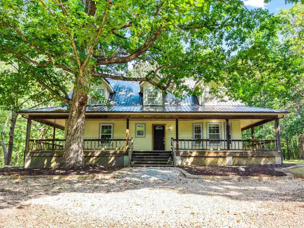 381 E Strawberry, Jessieville, AR 71909