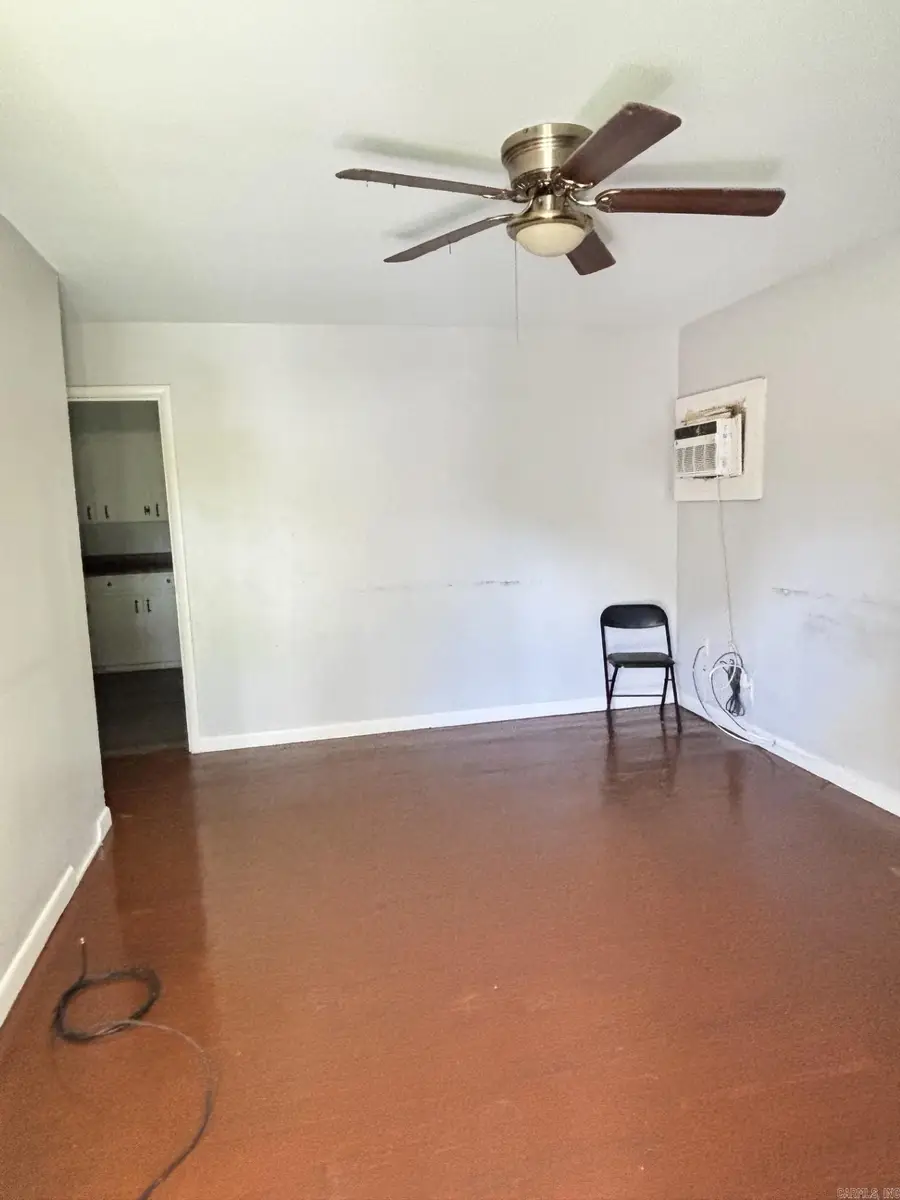 509 Glynn Ln, North Little Rock, AR 72117 - #2