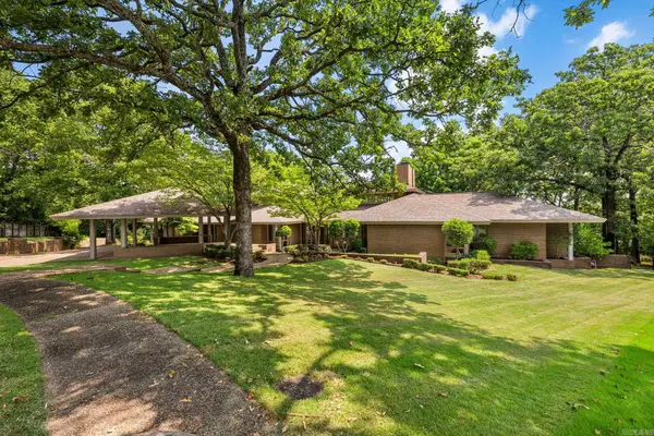 116 St. Francis Court, North Little Rock, AR 72120