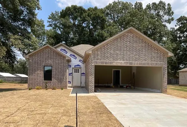 235 Kayla Lane, Lonoke, AR 72086