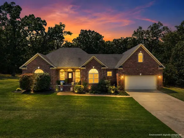 8 Royal Vista Cove, Greenbrier, AR 72058