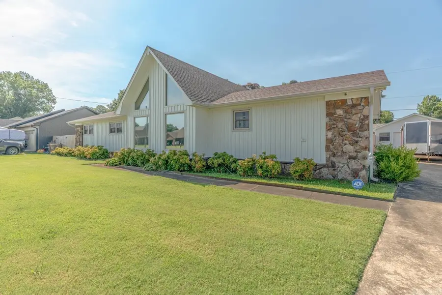 1209 Languille Ave, Wynne, AR 72396 - #2