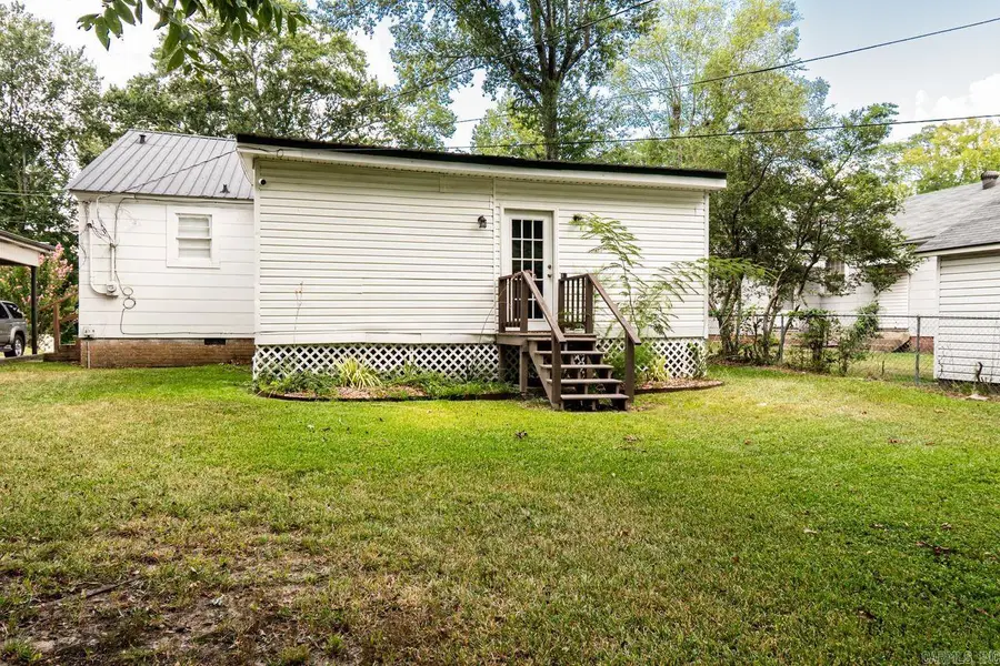 1203 W Cedar Street, El Dorado, AR 71730 - #2