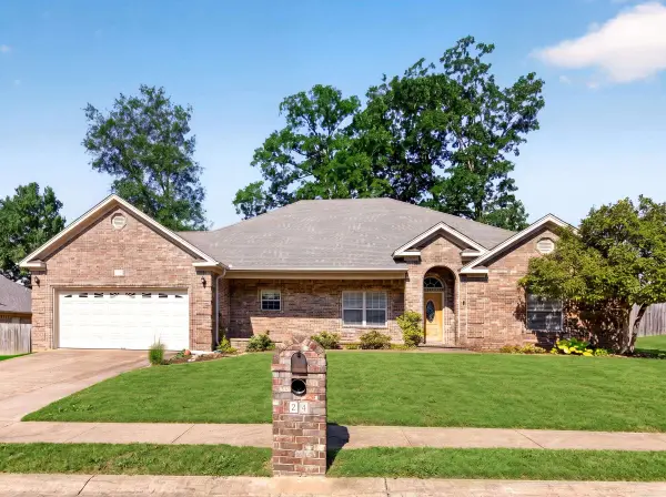 24 Crosswinds Drive, Cabot, AR 72023