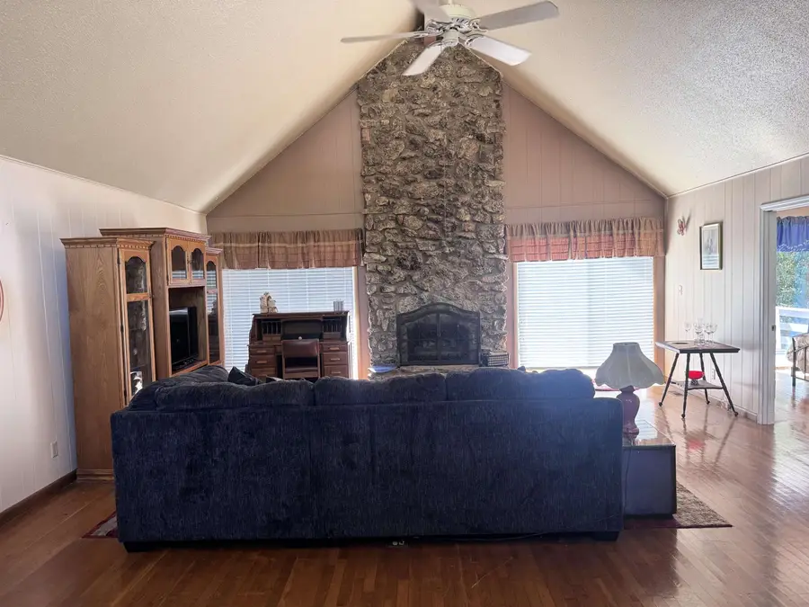 22 Mishemokwa Drive, Cherokee Village, AR 72529 - #3