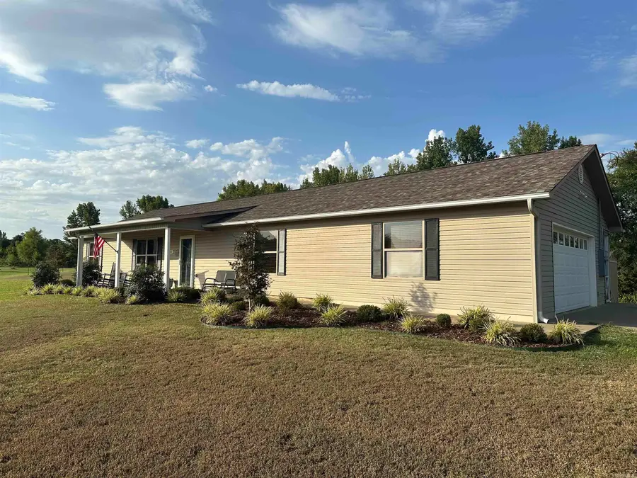 300 Logan Lane, Bismarck, AR 71929 - #2