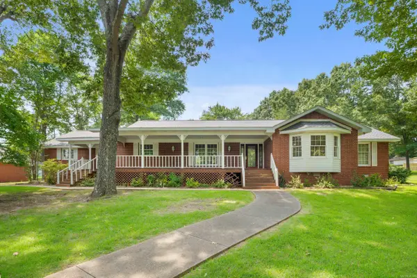 198 Rock Creek Drive, Mountain Home, AR 72653