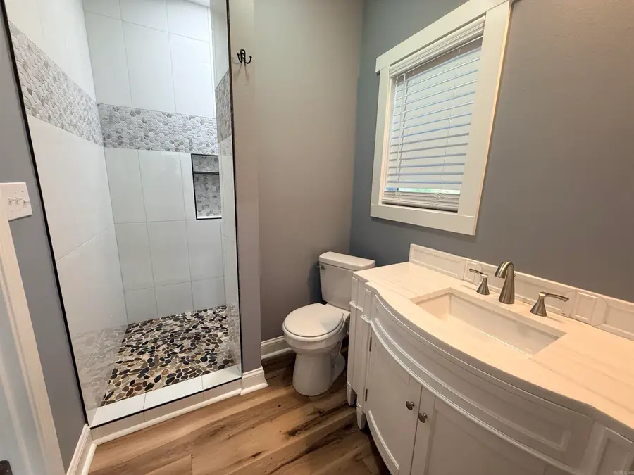 919 Richard Street, Hot Springs, AR 71913 - #3