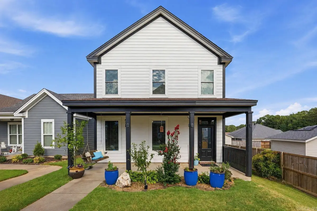 8 Regents Park, Bryant, AR 72022 - #1