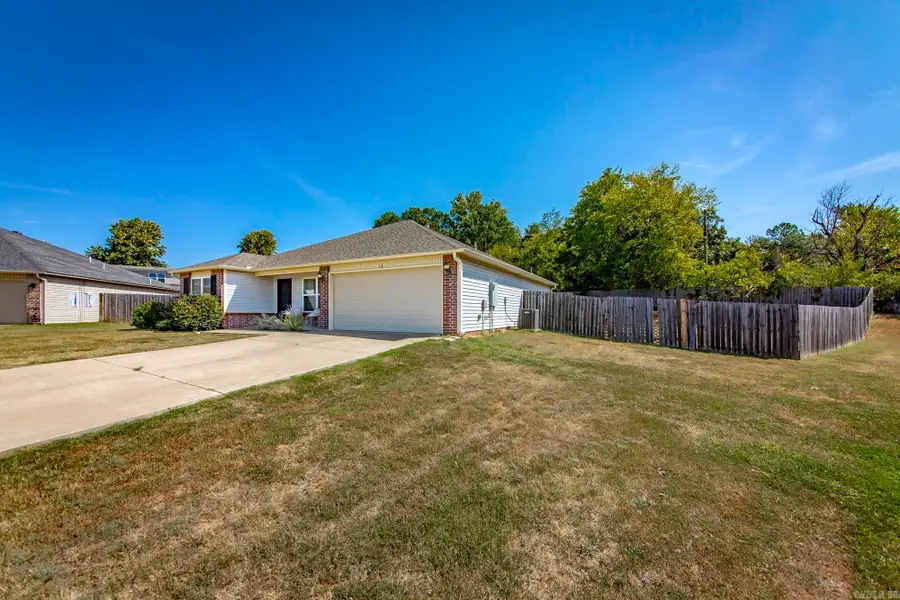 16 Oakland Circle, Austin, AR 72007 - #3