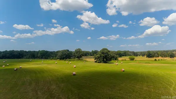8215 Shady Oak Lane, Cabot, AR 72023