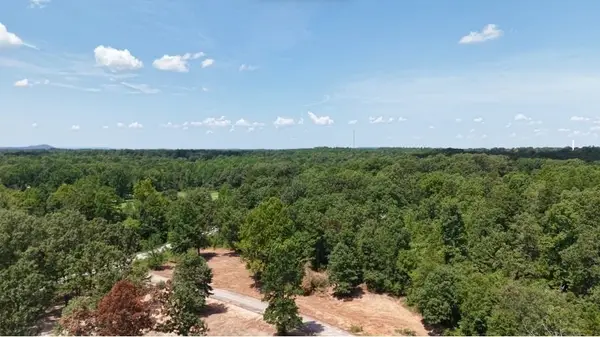 14 Colton Road, Calico Rock, AR 72519