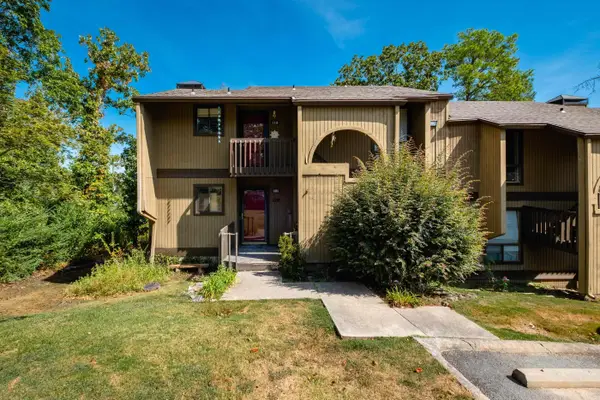 512 Green Mountian Circle #110, Little Rock, AR 72211