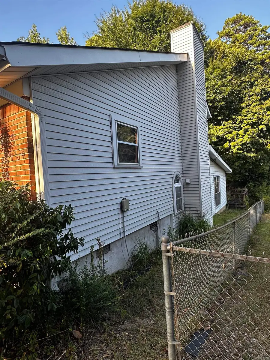 805 Newcomb, Benton, AR 72015 - #3