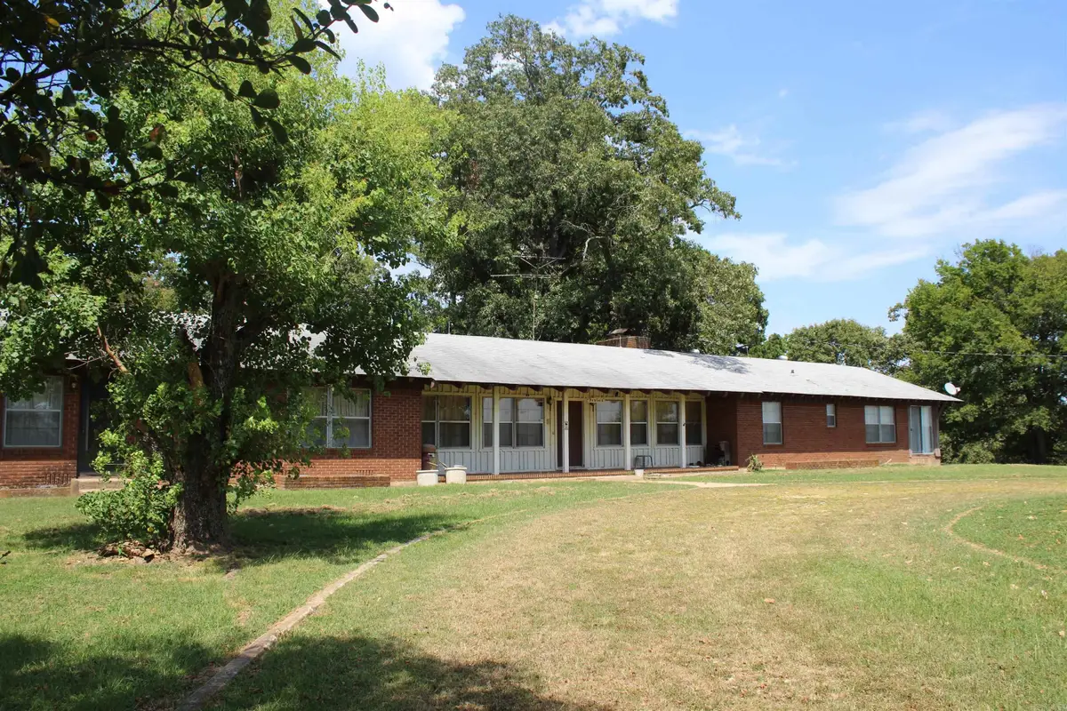136 Fowler Road, Nashville, AR 71852 - #1