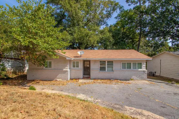 8 W Windsor Drive, Little Rock, AR 72209
