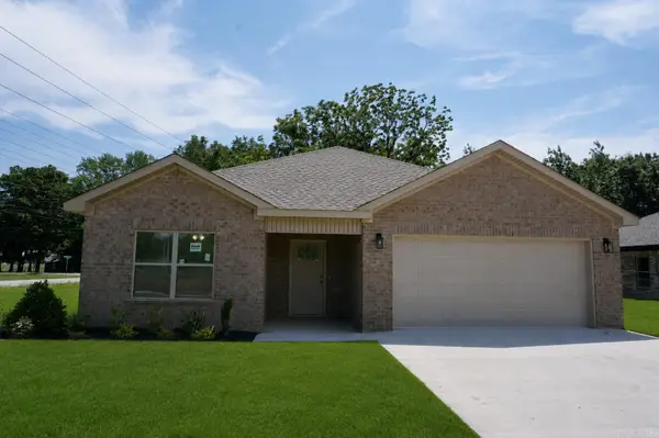 5416 Lotus St., Jonesboro, AR 72404