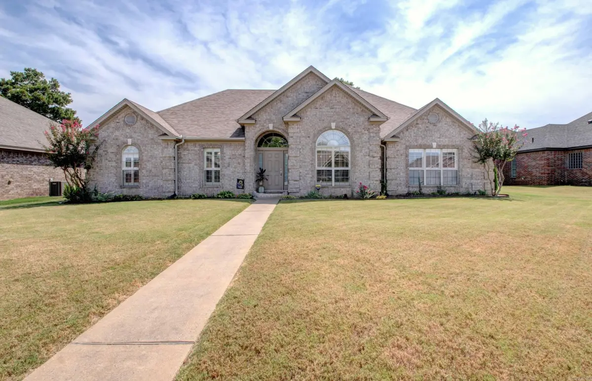 324 Country Club Parkway, Maumelle, AR 72113 - #1