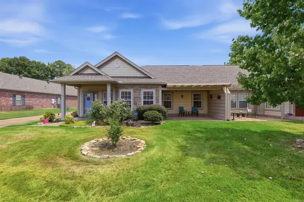 203 Stagecoach Village, Little Rock, AR 72210