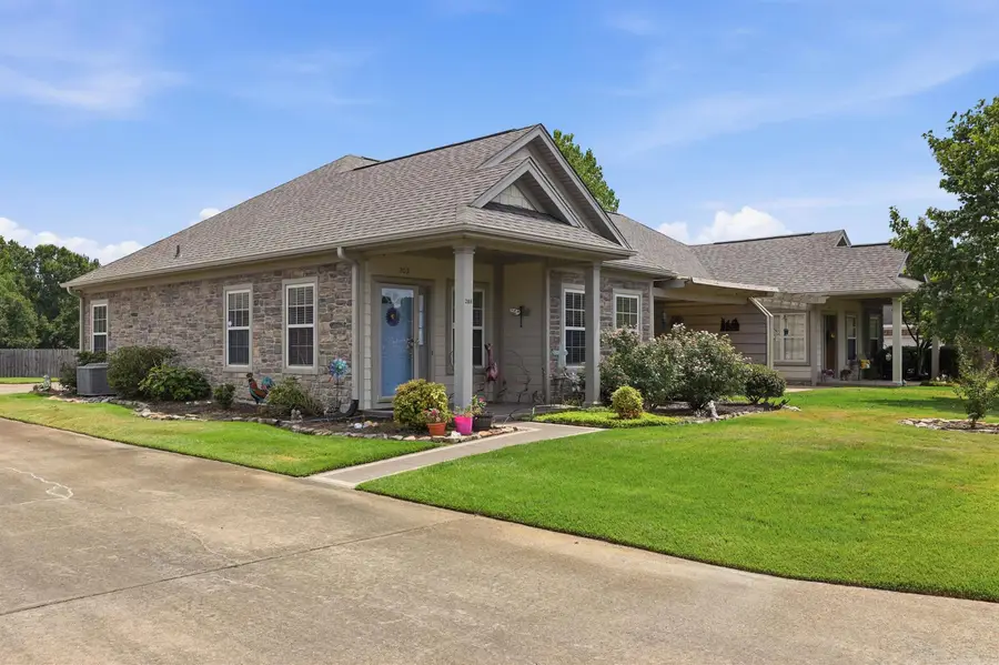 203 Stagecoach Village, Little Rock, AR 72210 - #2