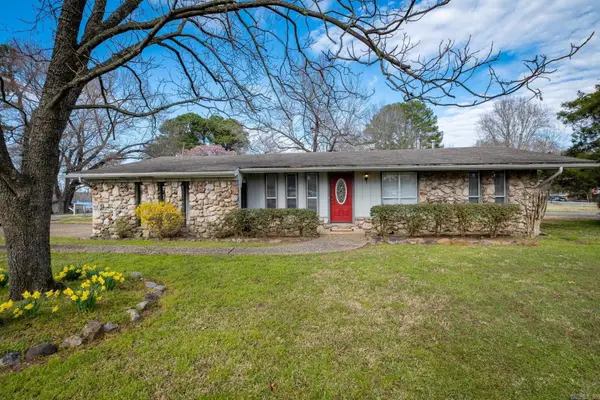 10 Yaqui Place, Sherwood, AR 72120