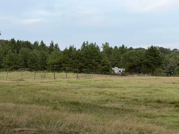 000 Shannon Road, Pine Bluff, AR 71603