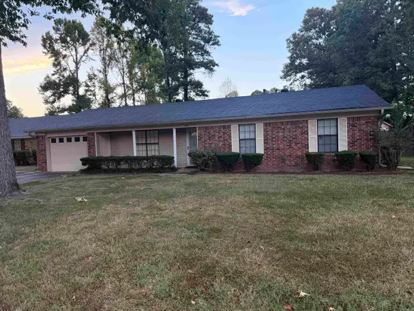 20 Independence, White Hall, AR 71602
