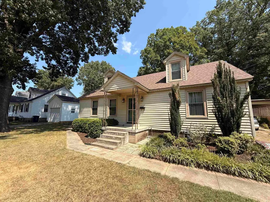 551 N 5th Avenue, Piggott, AR 72454 - #2