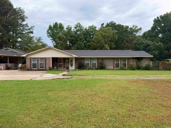 210 Monk Road, White Hall, AR 71602