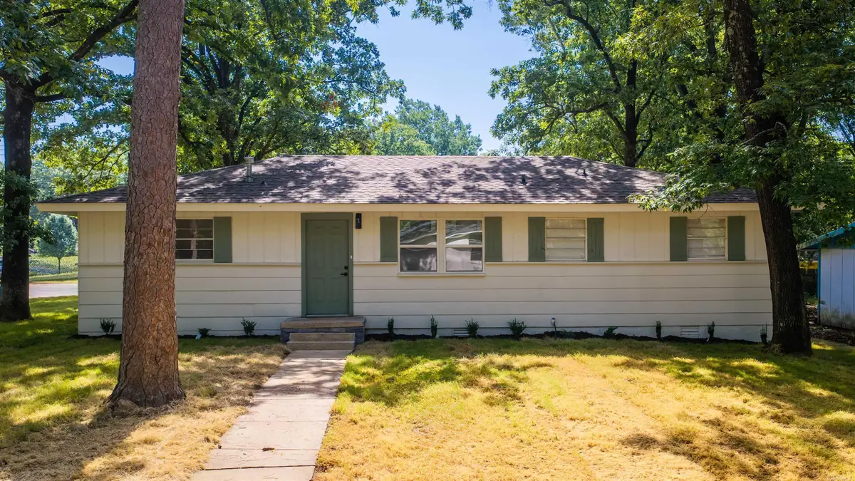 18 Westminister Drive, Little Rock, AR 72209 - #1