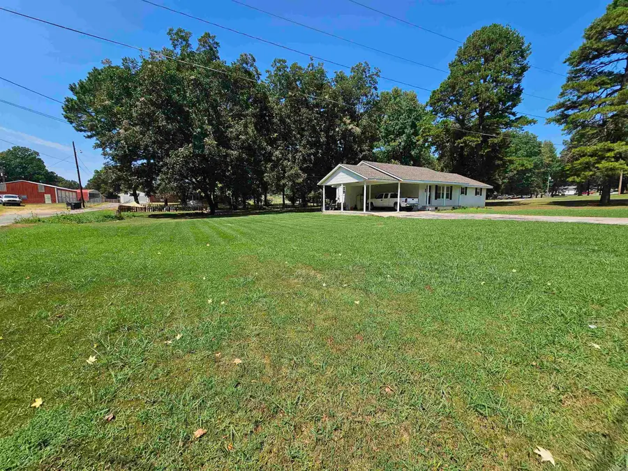 106 N 15th Avenue, Piggott, AR 72454 - #3