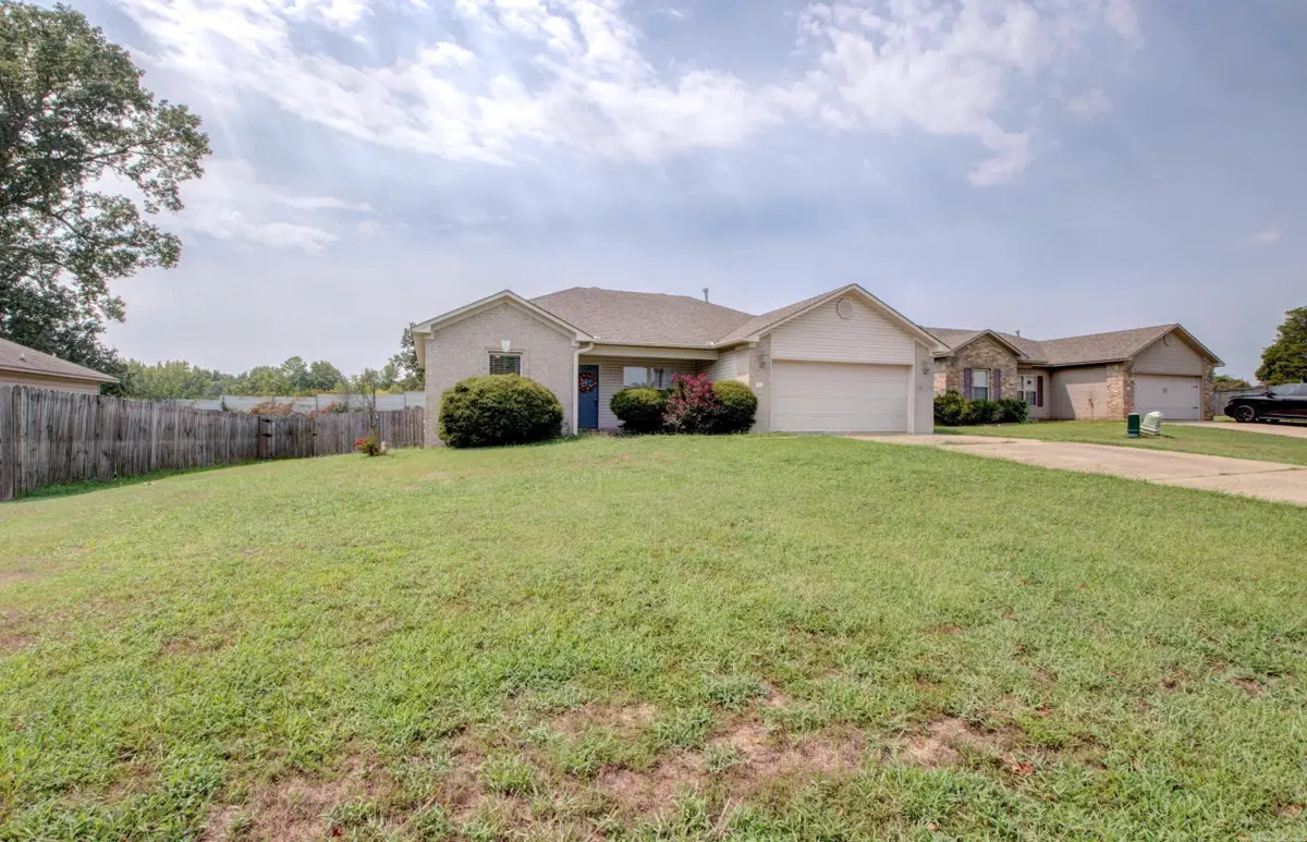 32 Seminole Circle, Austin, AR 72007 - #1