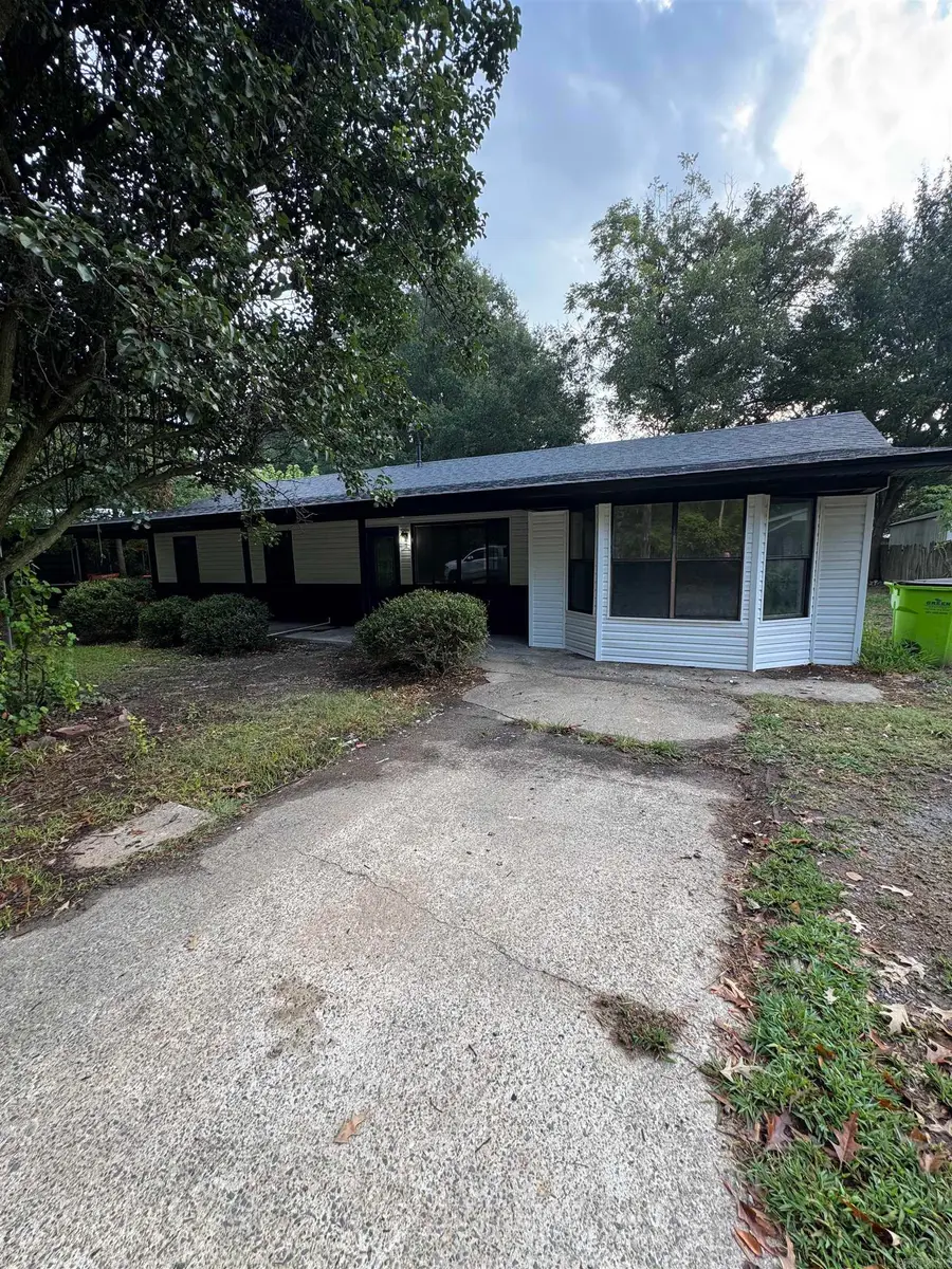 611 Fletcher, Lonoke, AR 72086 - #2
