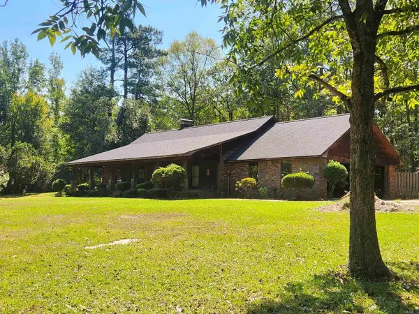 9410 Jimbert Dr Drive, Pine Bluff, AR 71603